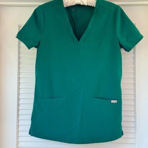 Figs Women's Hunter Green Camisa Scrub Top (matching scrub pants available too!)
